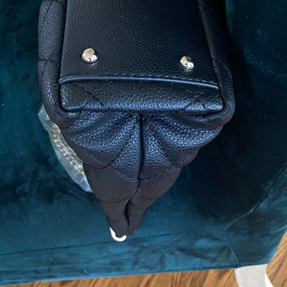 G by Guess Quilted Black Shoulder Bag with Gold Details - Picture 13 of 16